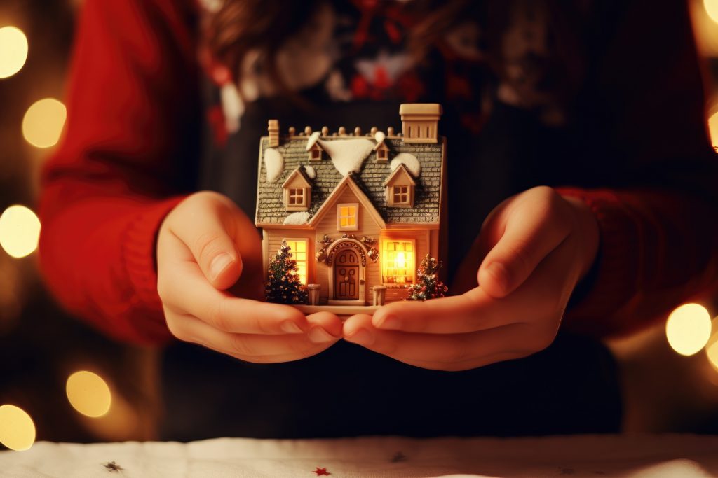 Navigating Happy Holidays Etiquette for Real Estate Agents